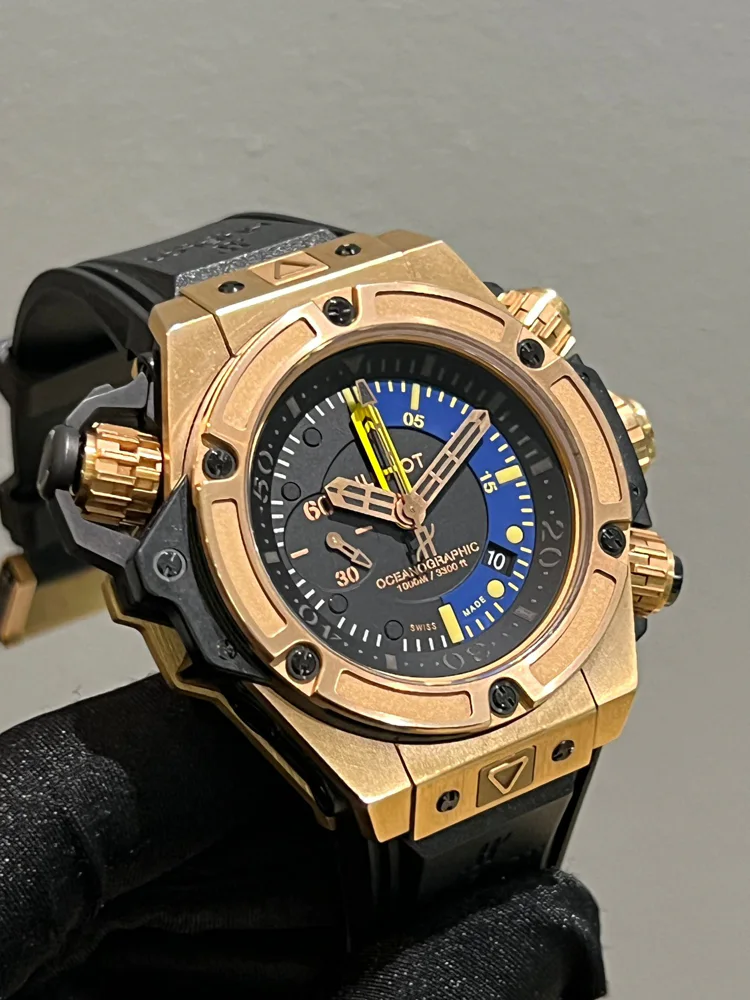 Hublot King Power Oceanographic 1000